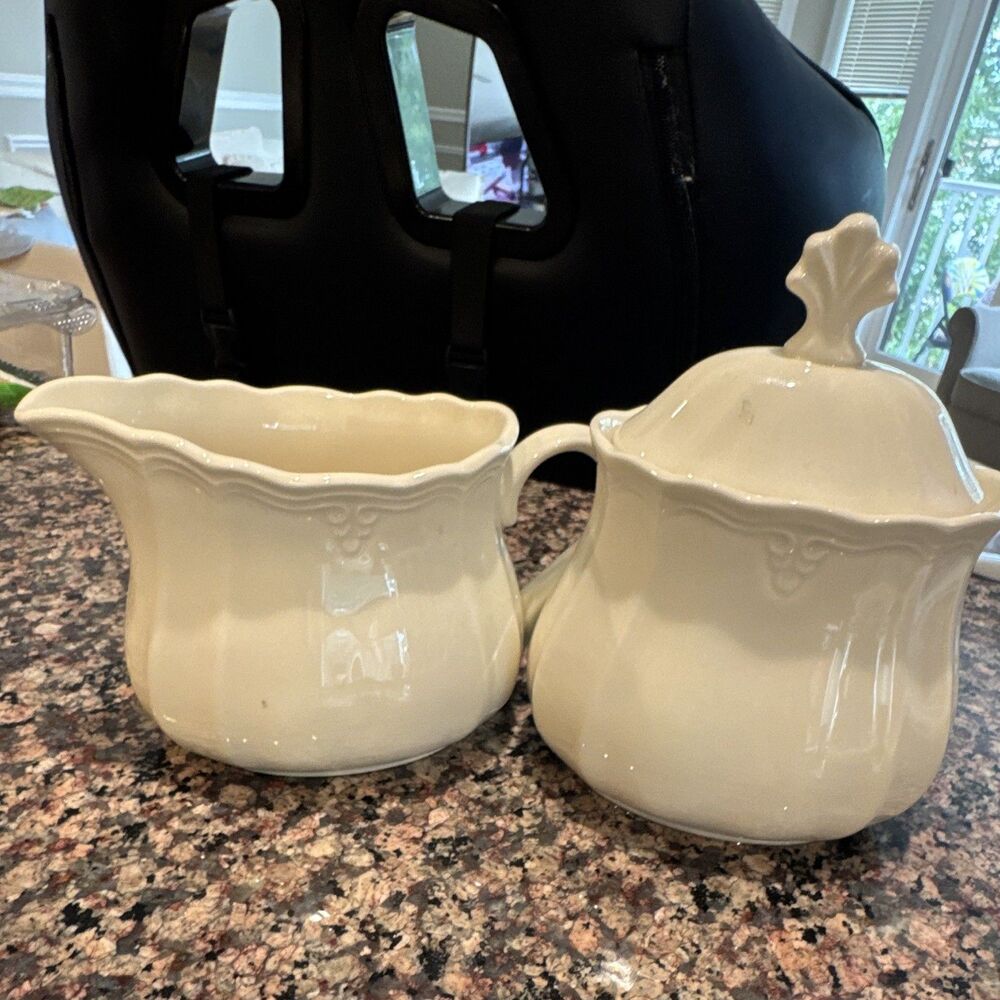 Lenox Casual Elegance Creamer & Covered Sugar Bowl Set Ivory USA Vintage